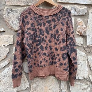 Aerie oversized crewneck sweater in a brown and black leopard print size small
